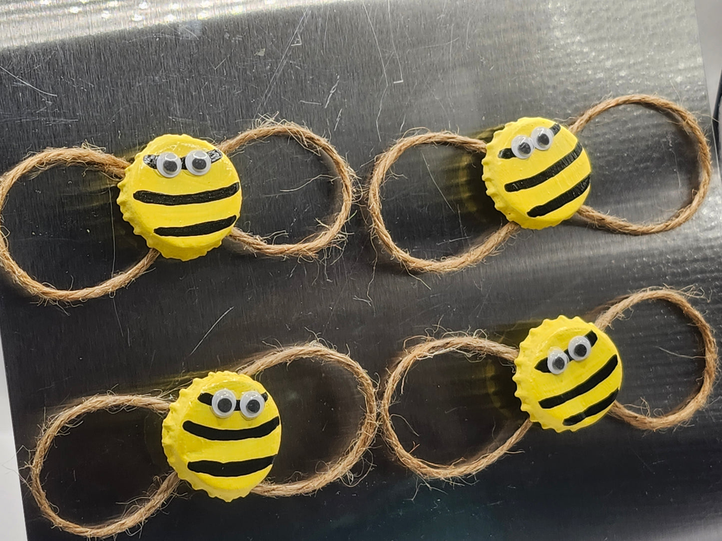Bee Magnets