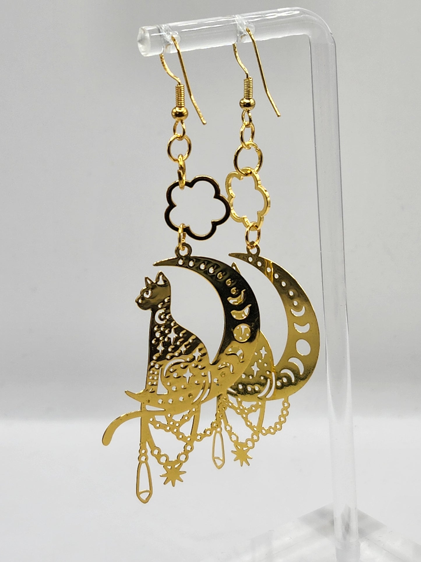 Flower Salem Earrings