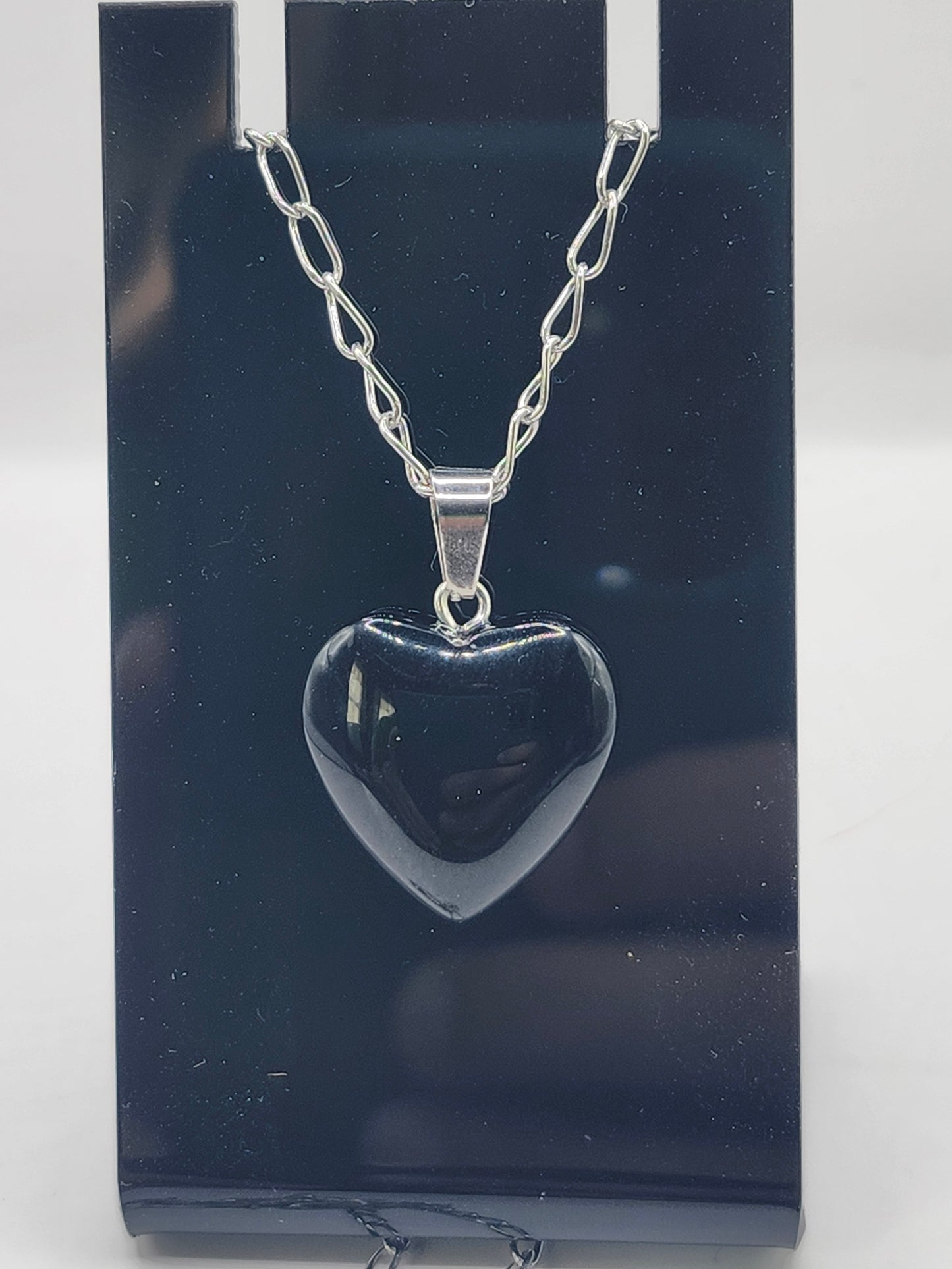Collares con colgante de corazón de piedra natural