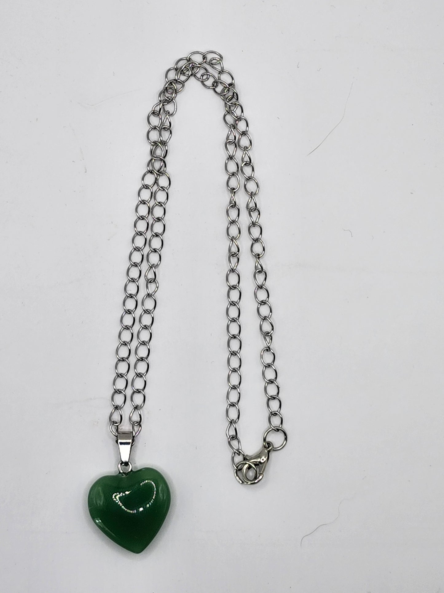 Collares con colgante de corazón de piedra natural