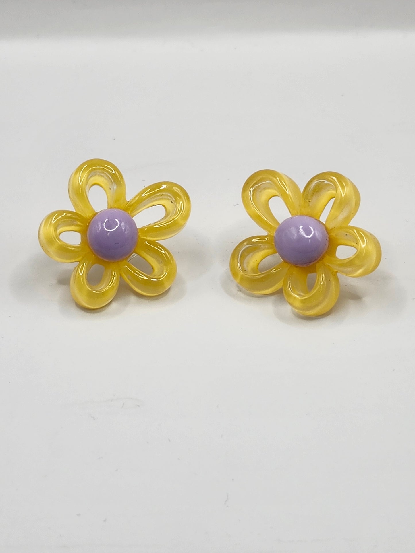 Clous d'oreilles Flower Power