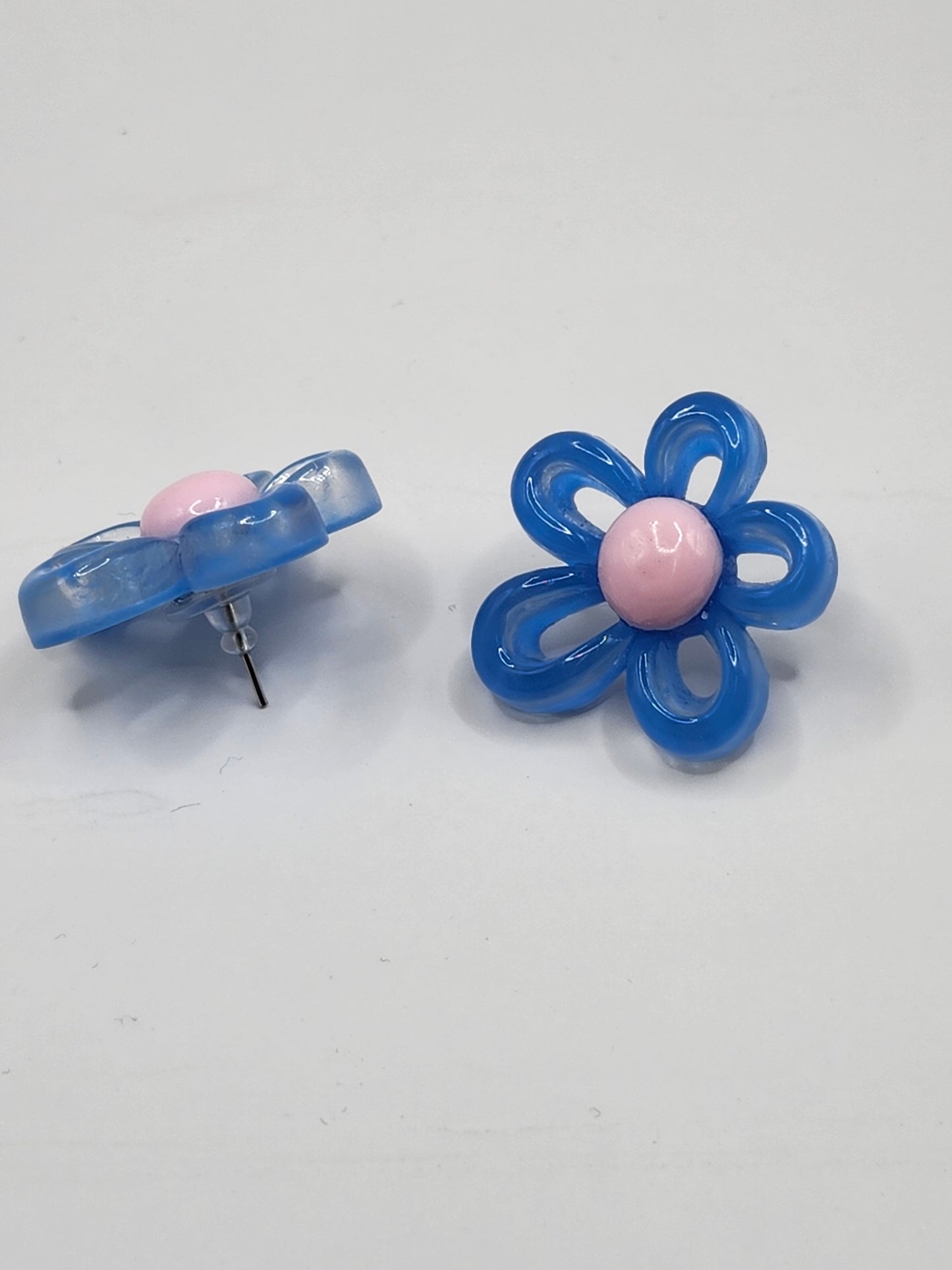 Clous d'oreilles Flower Power