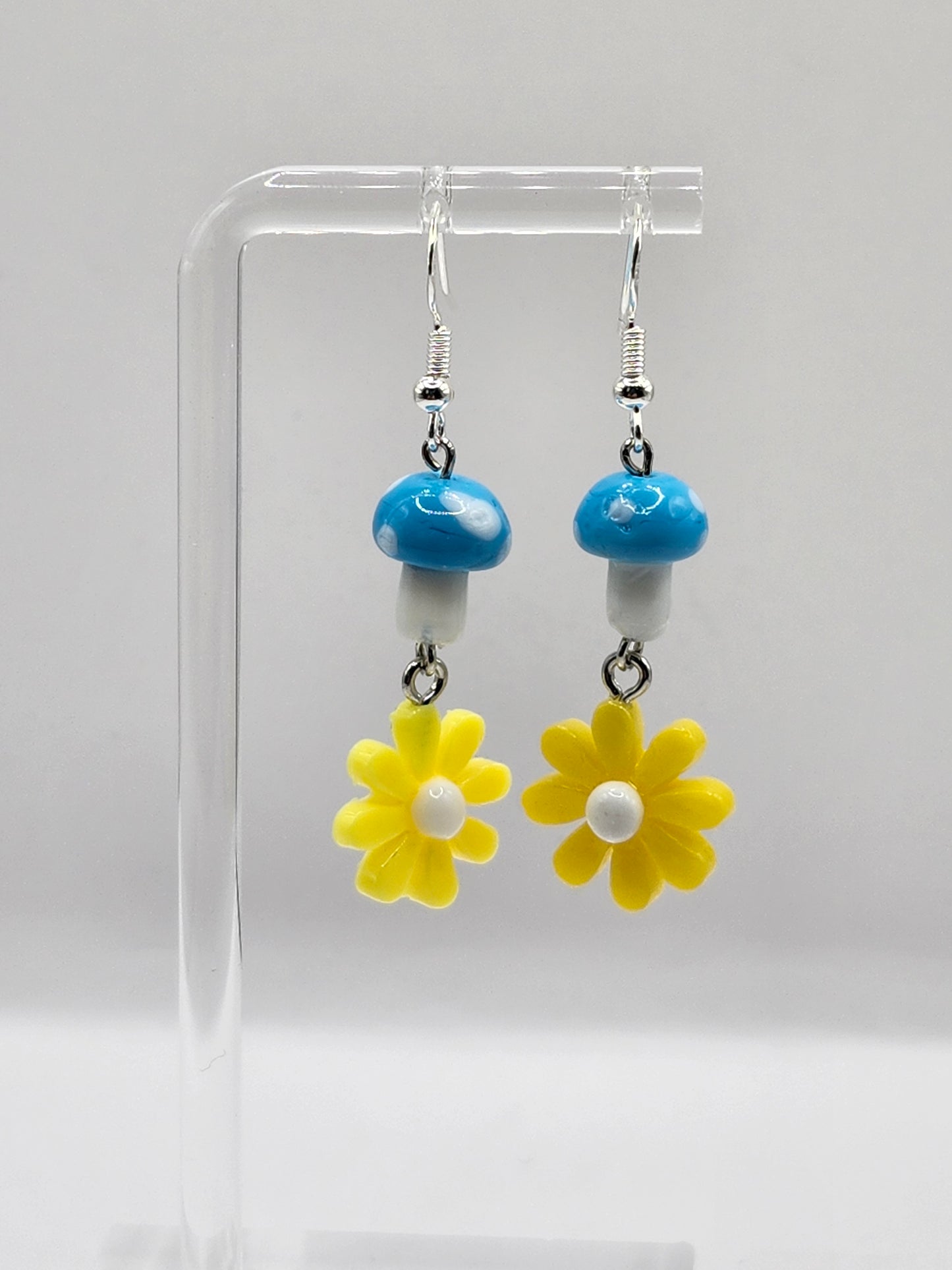 Mushroom Daisy Earrings