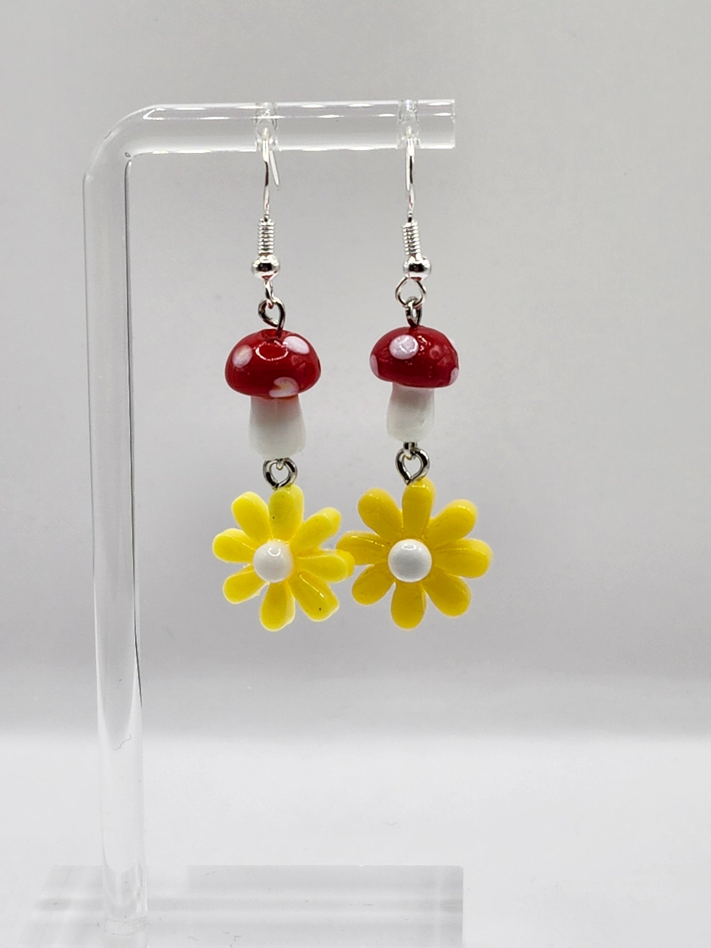 Boucles d'oreilles marguerites en forme de champignon