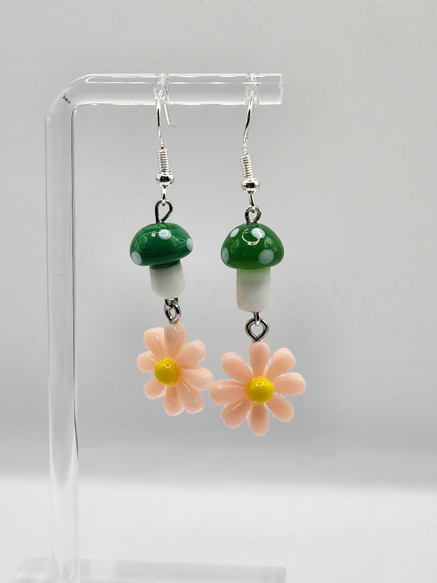 Boucles d'oreilles marguerites en forme de champignon