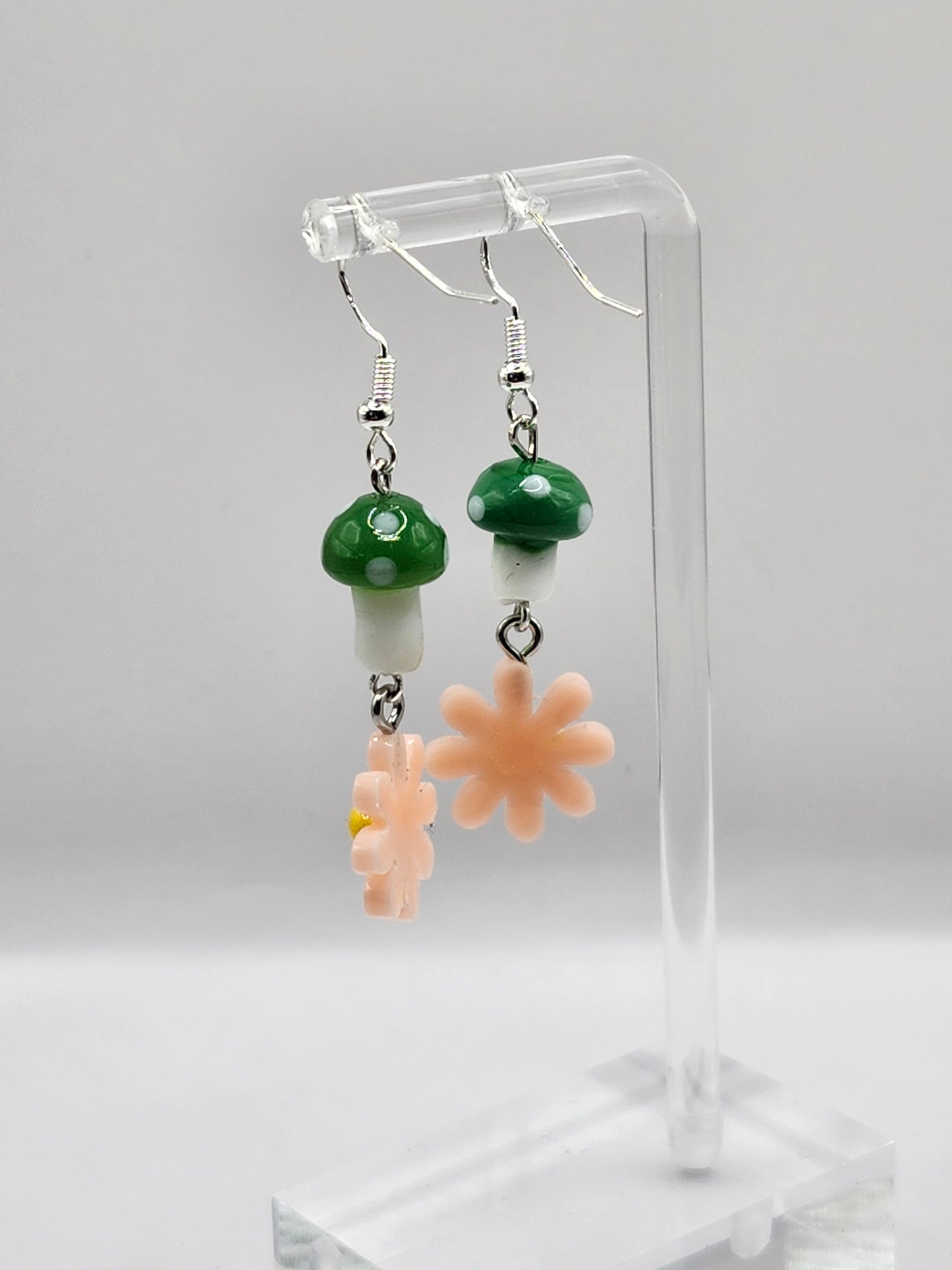 Boucles d'oreilles marguerites en forme de champignon