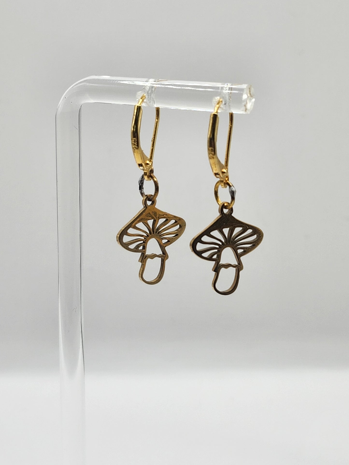 Boucles d'oreilles rondes plates en forme de champignon