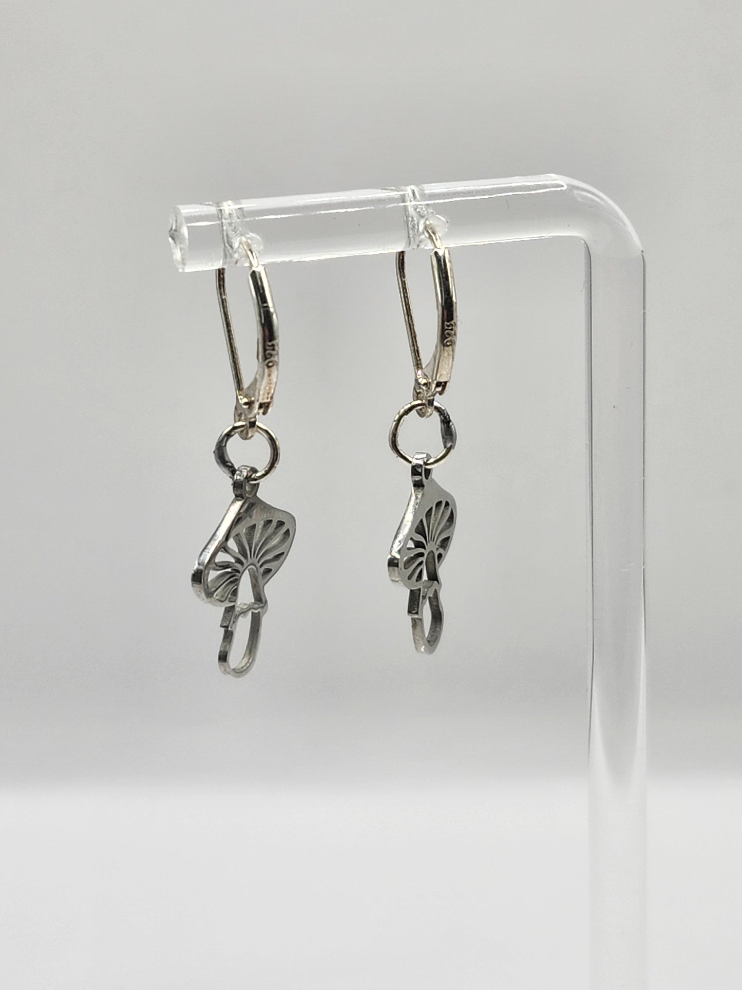 Boucles d'oreilles rondes plates en forme de champignon