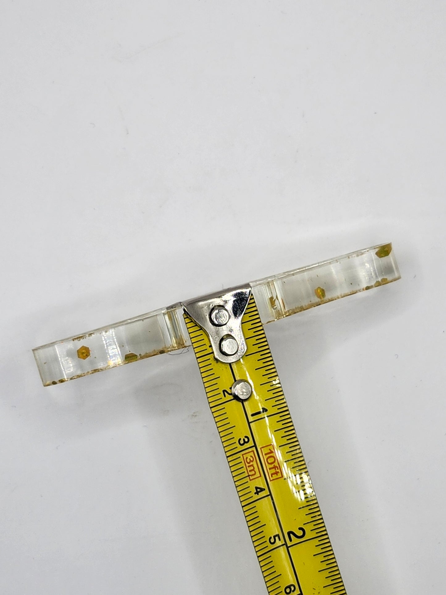 Gold Glitter Thumb Book Holder