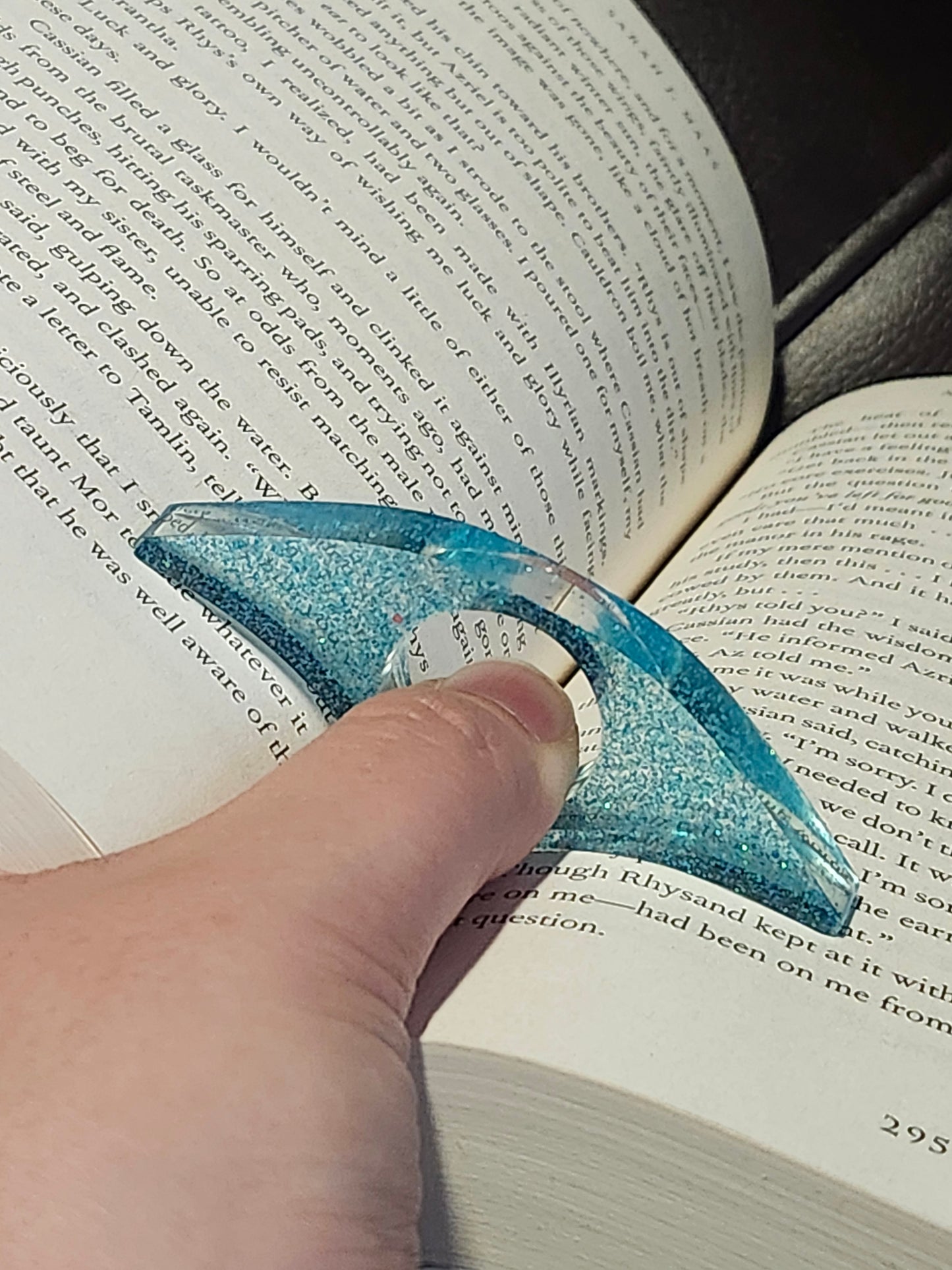 Blue Glitter Thumb Book Holders